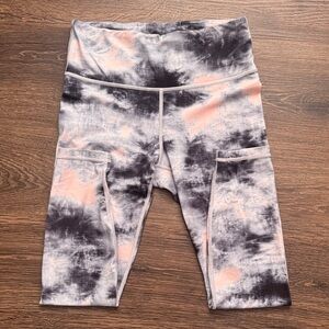 Women’s Athleta Elation Ultra High Rise 7/8 Leggings | Small